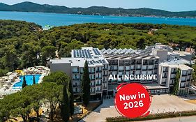 Family Hotel Adria